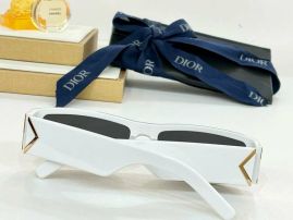 Picture of Dior Sunglasses _SKUfw56576637fw